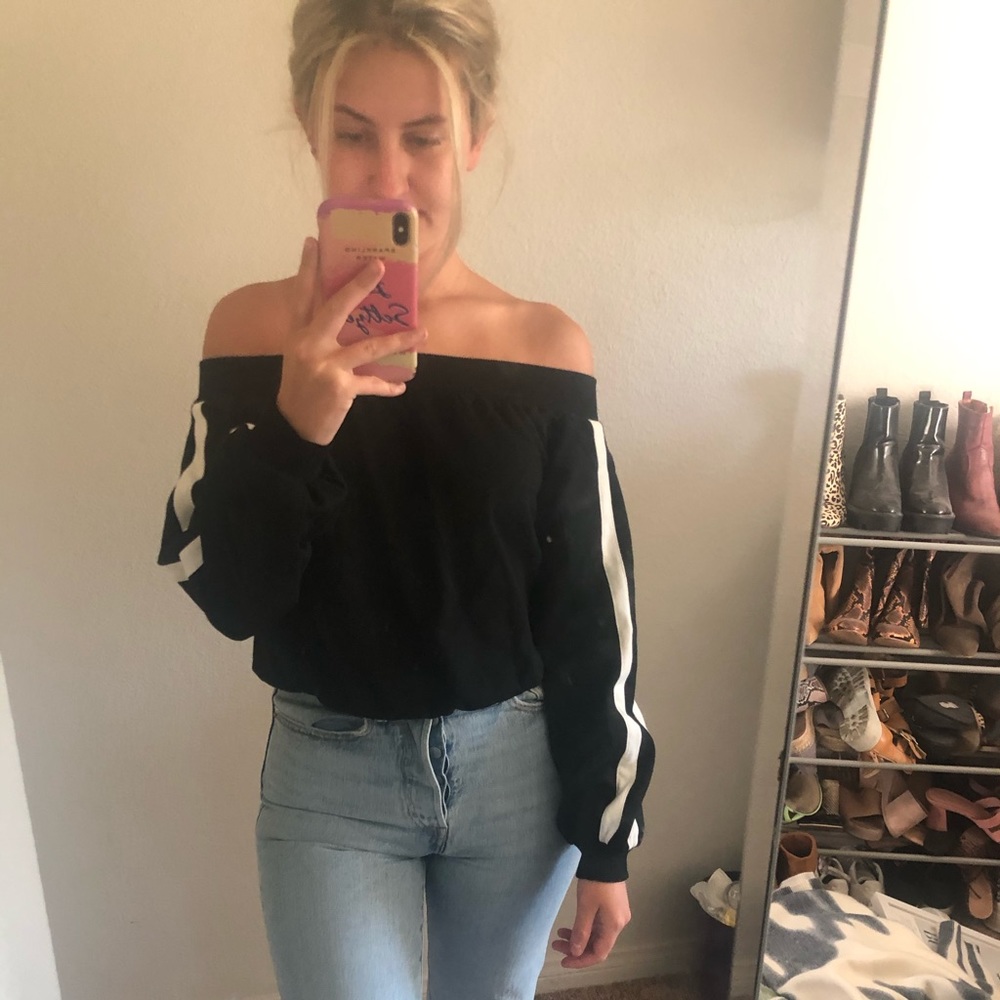 Wild Honey Off the Shoulder Lounge Top